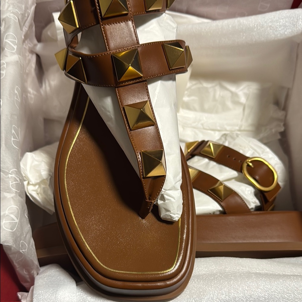 Valentino Brown Sandals with Gold Studs - Picture 6 of 6